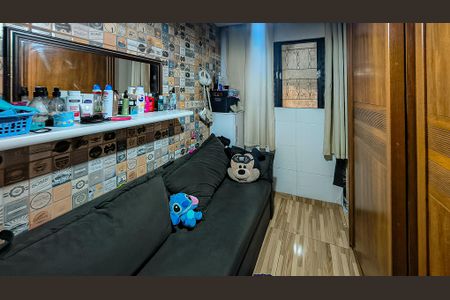 Casa à venda com 150m², 2 quartos e sem vaga Casa à venda com 150m², 2 quartos e sem vagaCloset da suíte