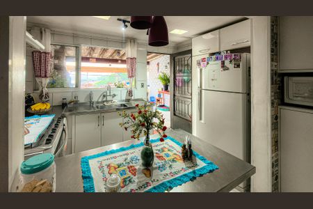 Casa à venda com 150m², 2 quartos e sem vaga Casa à venda com 150m², 2 quartos e sem vagaCozinha