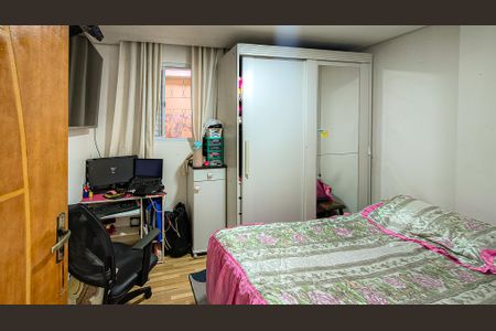 Casa à venda com 150m², 2 quartos e sem vaga Casa à venda com 150m², 2 quartos e sem vagaQuarto