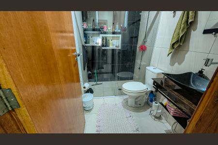 Casa à venda com 150m², 2 quartos e sem vaga Casa à venda com 150m², 2 quartos e sem vagaBanheiro