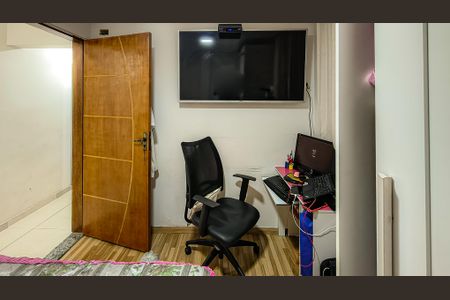 Casa à venda com 150m², 2 quartos e sem vaga Casa à venda com 150m², 2 quartos e sem vagaQuarto