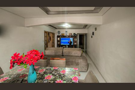 Casa à venda com 150m², 2 quartos e sem vaga Casa à venda com 150m², 2 quartos e sem vagaSala