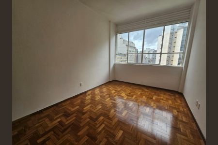Apartamento à venda com 3 quartos, 108m² em Lourdes, Belo Horizonte