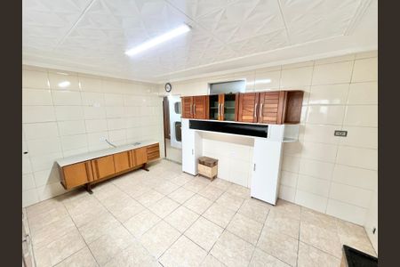 Casa para alugar com 130m², 2 quartos e 1 vaga Casa para alugar com 130m², 2 quartos e 1 vagaCozinha