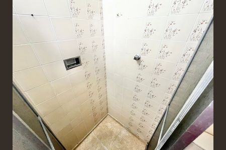 Casa para alugar com 130m², 2 quartos e 1 vaga Casa para alugar com 130m², 2 quartos e 1 vagaBanheiro da Suíte 2