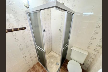 Casa para alugar com 130m², 2 quartos e 1 vaga Casa para alugar com 130m², 2 quartos e 1 vagaBanheiro da Suíte 2