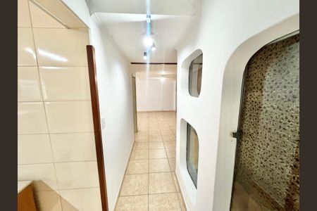 Sala de casa para alugar com 2 quartos, 130m² em Vila Barbosa, São Paulo