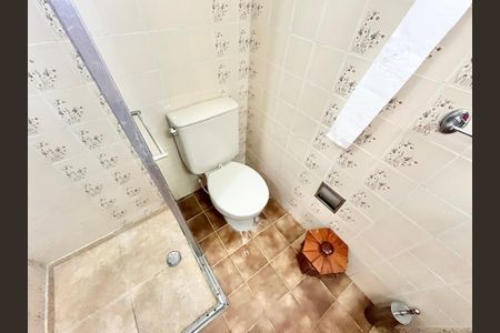 Casa para alugar com 130m², 2 quartos e 1 vaga Casa para alugar com 130m², 2 quartos e 1 vagaBanheiro da Suíte 2