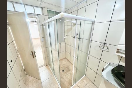 Casa para alugar com 130m², 2 quartos e 1 vaga Casa para alugar com 130m², 2 quartos e 1 vagaBanheiro