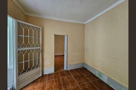 Casa para alugar com 35m², 1 quarto e sem vaga Casa para alugar com 35m², 1 quarto e sem vagaSala