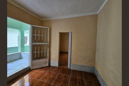 Casa para alugar com 1 quarto, 35m² em Parque Ulisses, Nova Iguaçu