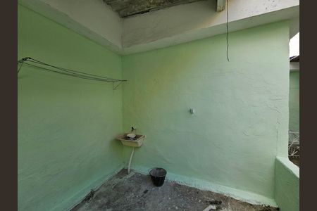 Área de Serviço de casa para alugar com 1 quarto, 35m² em Parque Ulisses, Nova Iguaçu