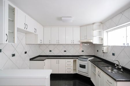 Casa à venda com 163m², 3 quartos e 2 vagasCozinha