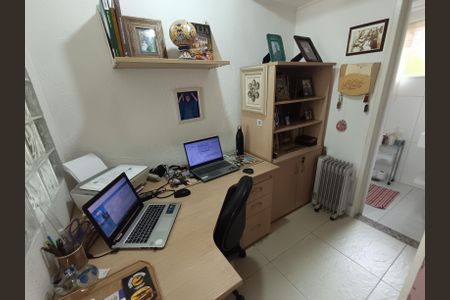 Casa à venda com 250m², 3 quartos e 2 vagas