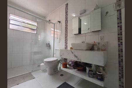 Casa à venda com 250m², 3 quartos e 2 vagas