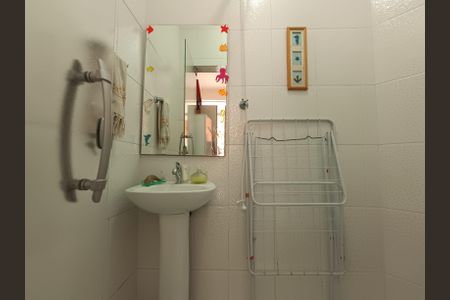 Casa à venda com 250m², 3 quartos e 2 vagas