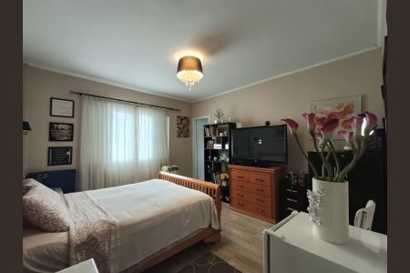 Casa à venda com 250m², 3 quartos e 2 vagas