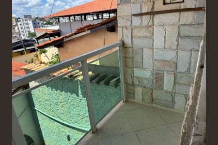 Casa para alugar com 200m², 3 quartos e 1 vagaVaranda