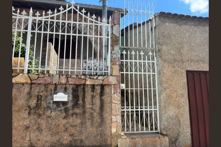 Casa para alugar com 200m², 3 quartos e 1 vagaFachada