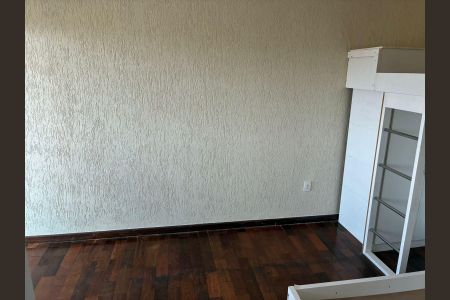 Casa para alugar com 200m², 3 quartos e 1 vagaQuarto