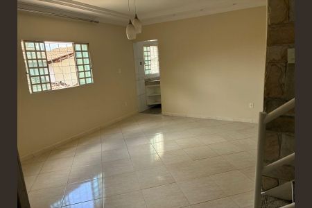 Casa para alugar com 200m², 3 quartos e 1 vagaSala