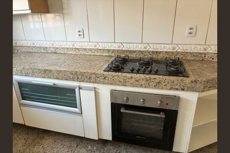 Casa para alugar com 200m², 3 quartos e 1 vagaCozinha