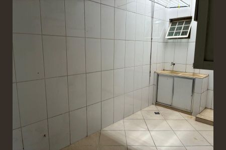 Casa para alugar com 200m², 3 quartos e 1 vagaÁrea de serviço