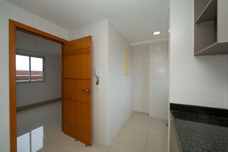 Apartamento para alugar com 90m², 3 quartos e 3 vagas Apartamento para alugar com 90m², 3 quartos e 3 vagasCOZINHA