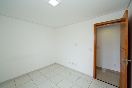 Apartamento para alugar com 90m², 3 quartos e 3 vagas Apartamento para alugar com 90m², 3 quartos e 3 vagasQUARTO2