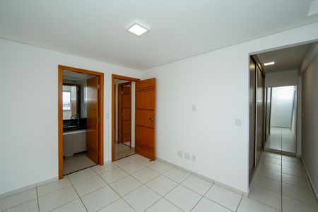 Apartamento para alugar com 90m², 3 quartos e 3 vagas Apartamento para alugar com 90m², 3 quartos e 3 vagasQUARTO3