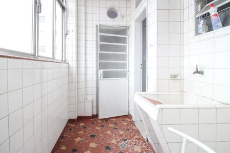 Apartamento à venda com 600m², 3 quartos e 1 vagaÁrea de Serviço