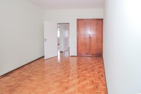 Apartamento à venda com 600m², 3 quartos e 1 vagaQuarto 2