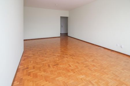 Apartamento à venda com 600m², 3 quartos e 1 vagaSala