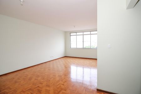 Apartamento à venda com 600m², 3 quartos e 1 vagaSala