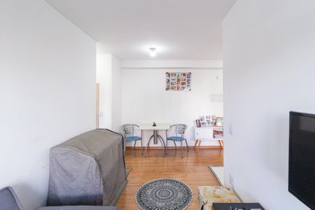 Sala de apartamento para alugar com 1 quarto, 38m² em Padroeira, Osasco