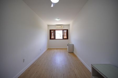 Casa de condomínio para alugar com 303m², 4 quartos e 4 vagasQuarto 2