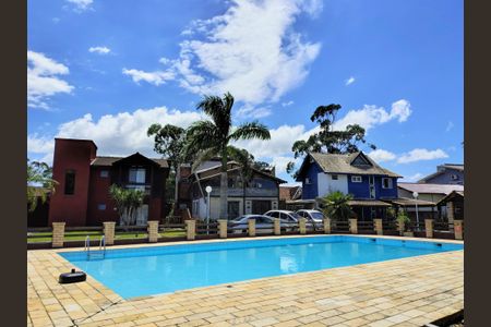 Casa de condomínio para alugar com 303m², 4 quartos e 4 vagasÁrea comum - Piscina