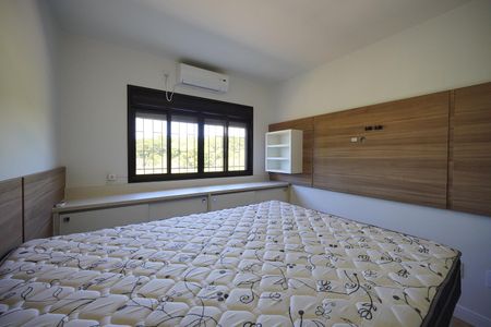 Casa de condomínio para alugar com 303m², 4 quartos e 4 vagasQuarto 4