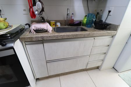Apartamento para alugar com 64m², 2 quartos e 2 vagasCozinha