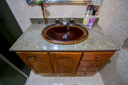 Casa à venda com 100m², 3 quartos e 3 vagasBanheiro