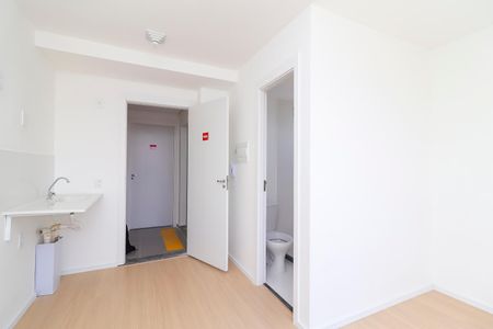 Apartamento para alugar com 20m², 1 quarto e sem vagaQuarto / Cozinha