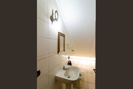 Casa para alugar com 256m², 3 quartos e 3 vagasLavabo