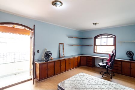 Casa para alugar com 256m², 3 quartos e 3 vagasSuíte 1