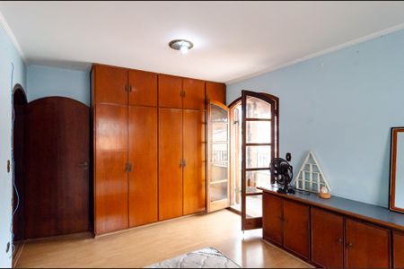 Casa para alugar com 256m², 3 quartos e 3 vagasSuíte 1