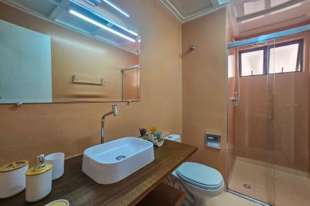 Apartamento para alugar com 126m², 3 quartos e 1 vaga Apartamento para alugar com 126m², 3 quartos e 1 vagabanheiro da suíte