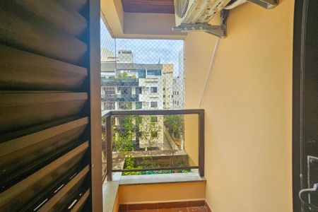 Apartamento para alugar com 126m², 3 quartos e 1 vaga Apartamento para alugar com 126m², 3 quartos e 1 vagavaranda