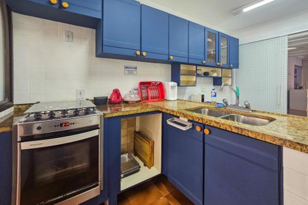 Apartamento para alugar com 126m², 3 quartos e 1 vaga Apartamento para alugar com 126m², 3 quartos e 1 vagacozinha