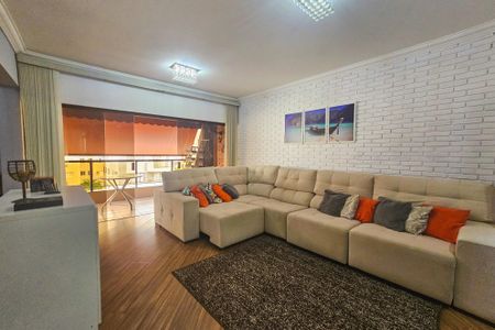Sala de apartamento para alugar com 3 quartos, 126m² em Balneario Guarujá, Guarujá