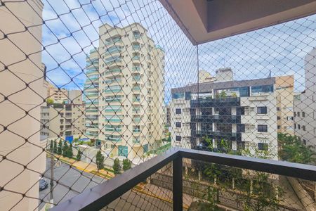 Apartamento para alugar com 126m², 3 quartos e 1 vaga Apartamento para alugar com 126m², 3 quartos e 1 vagavaranda