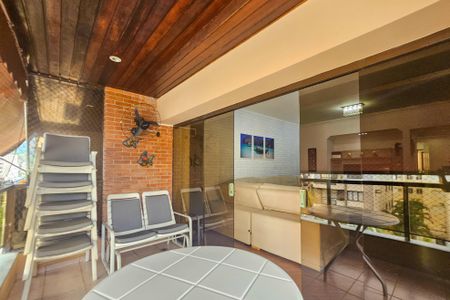 varanda de apartamento para alugar com 3 quartos, 126m² em Balneario Guarujá, Guarujá